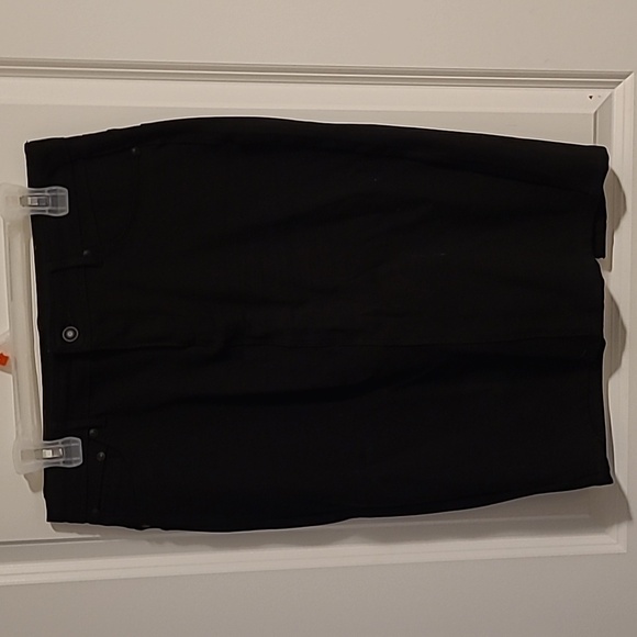 3/$27 Suko Jeans black pencil skirt - Picture 1 of 6